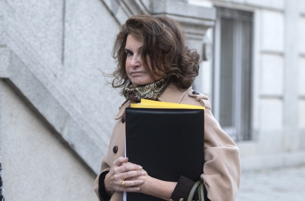 García Ortiz tendrá que apartar a su subordinada al abrirse juicio oral mientras él se aferra al cargo