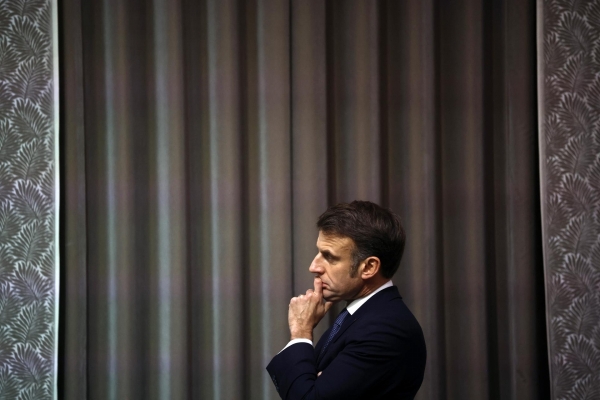 Macron viaja a Washington para verse con Trump más 