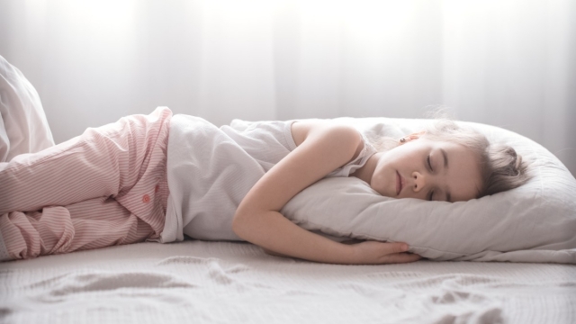 Síndrome de piernas inquietas, una condición que también puede afectar a los niños