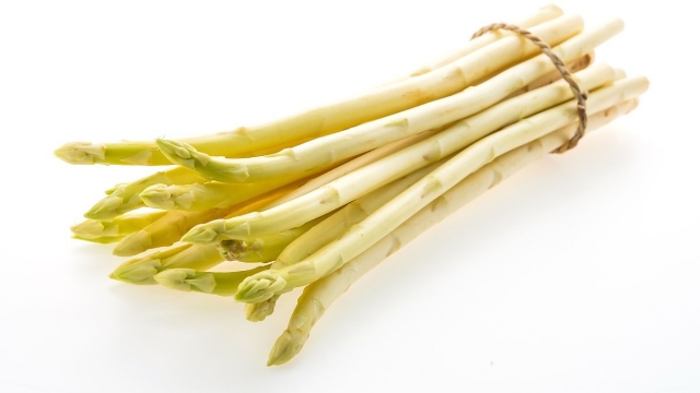 Diuréticos, ricos en antioxidantes y mucho más: los principales beneficios de los espárragos