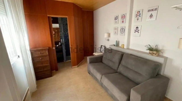 El sueldo anual de una familia en España solo da para comprar un micropiso