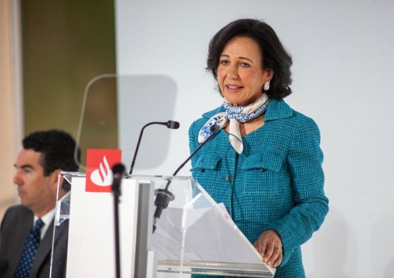 Santander vende el 49% de su filial de Polonia a Erste Group por 7.000 millones 