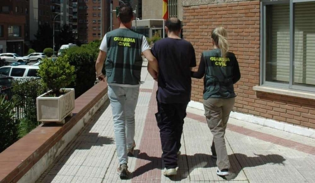La Guardia Civil captura a un terrorista instruido como combatiente en Siria e Irak