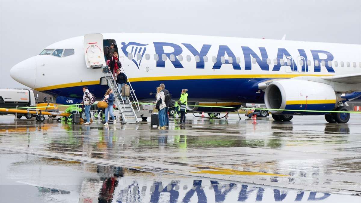La rebelión de Ryanair pone en jaque a 18 aeropuertos que dependen de la aerolínea