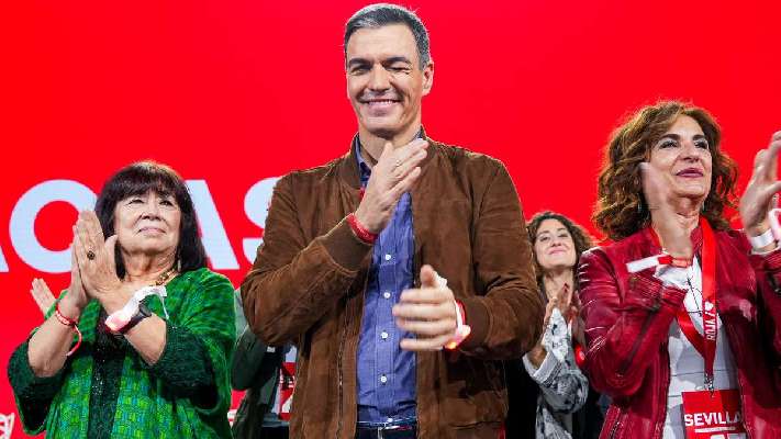 Sánchez sopesa convocar un conferencia del PSOE para pasar página de los escándalos 