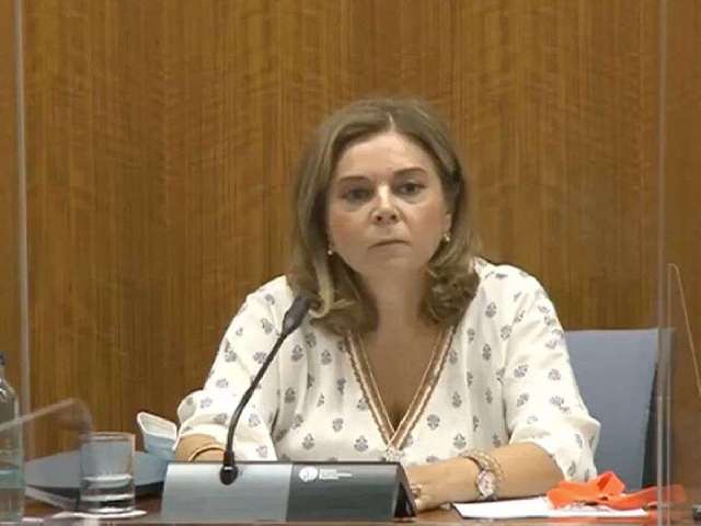 La UCO señala a la mujer de Juan Espadas: obtuvo beneficios 