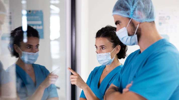 Esta es la nota de corte para estudiar Enfermería en Madrid