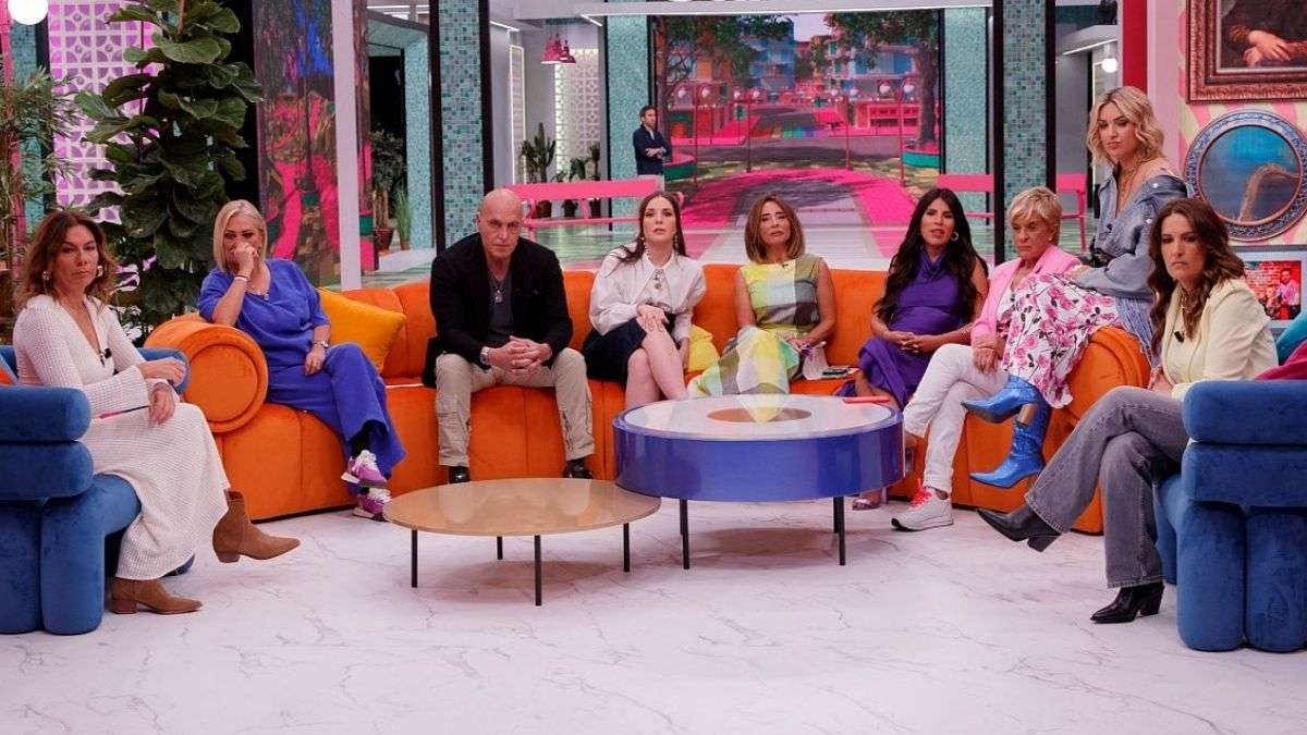Los dueños del ‘Sálvame’ hacen caja en RTVE tras los nuevos contratos de Marta Flich y Cintora