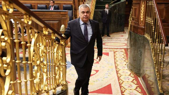 Cerdán ignora las llamadas del PSOE para preguntarle cuándo entregará el acta de diputado