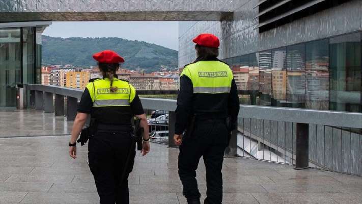 Un hombre mata a su hija de 13 años y después se suicida en Bilbao