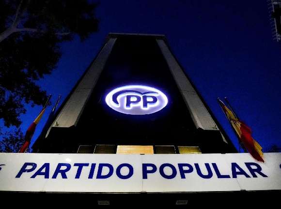 El PP acusa al Gobierno de ocultar el informe GRECO hasta agosto: 