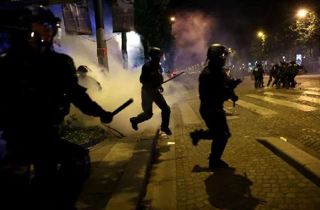 Anarquía en París tras la consecución de la Champions League: dos muertos y más de 550 detenidos