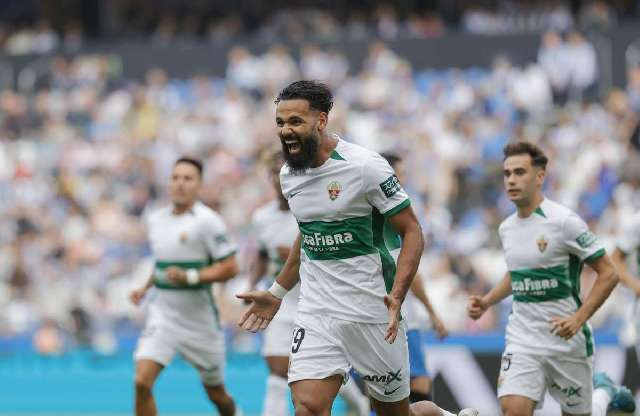El Elche asciende a Primera División en el campo del Dépor