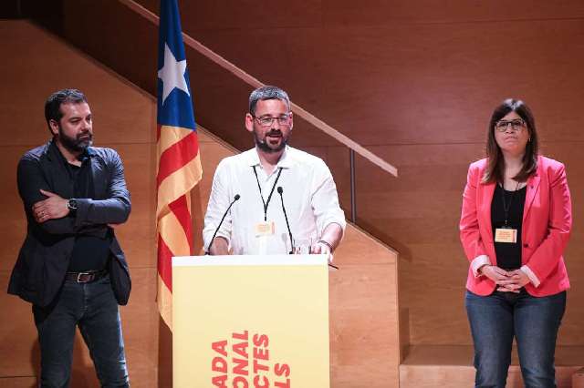 El separatismo usará su control del mundo municipal para lanzar otro desafío contra el Estado