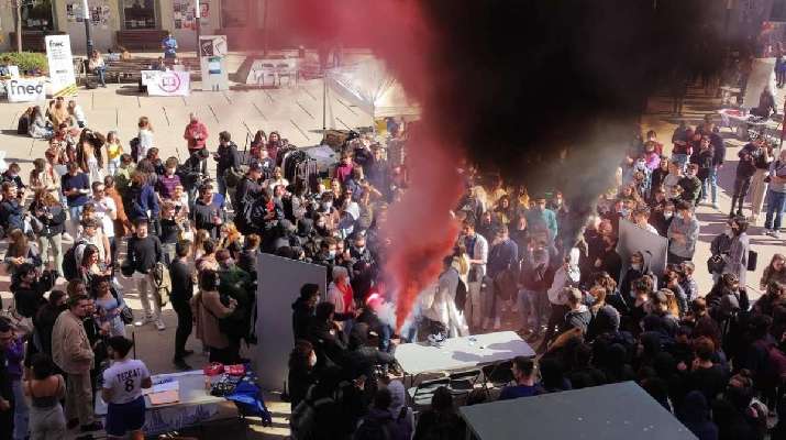 Dos años de cárcel a los separatistas violentos que expulsaron a S'ha Acabat de una universidad