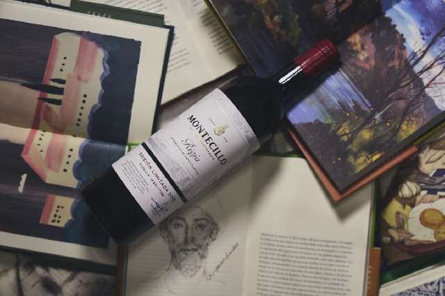 La editorial Tintablanca transforma a Antonio Machado en una experiencia sensorial junto al vino de Montecillo