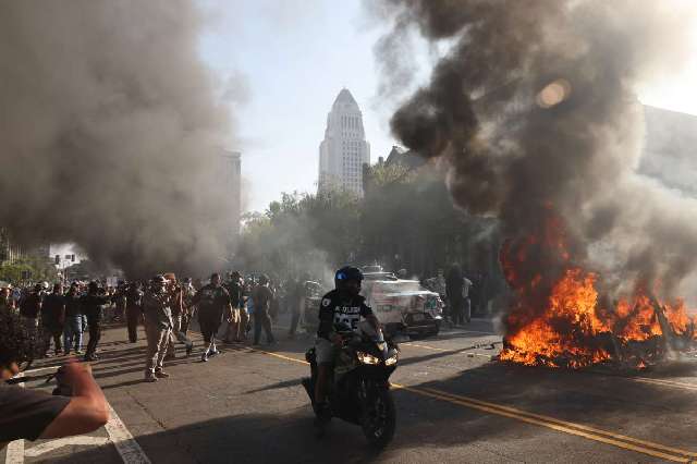 Trump despliega a la Guardia Nacional en California por las protestas contra los arrestos antiinmigración