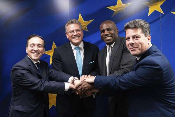 Cuatro años para levantar una verja: Bruselas, Reino Unido y España acuerdan el nuevo estatus de Gibraltar en Europa