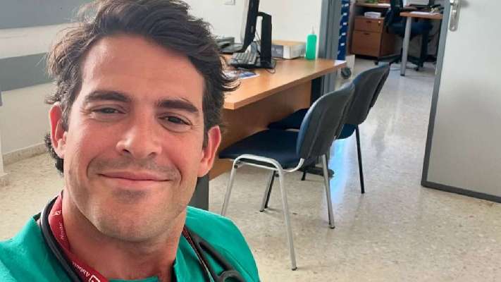 Aurelio Rojas, cardiólogo: 