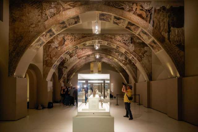 Una historiadora desmonta el relato nacionalista sobre Sijena: 