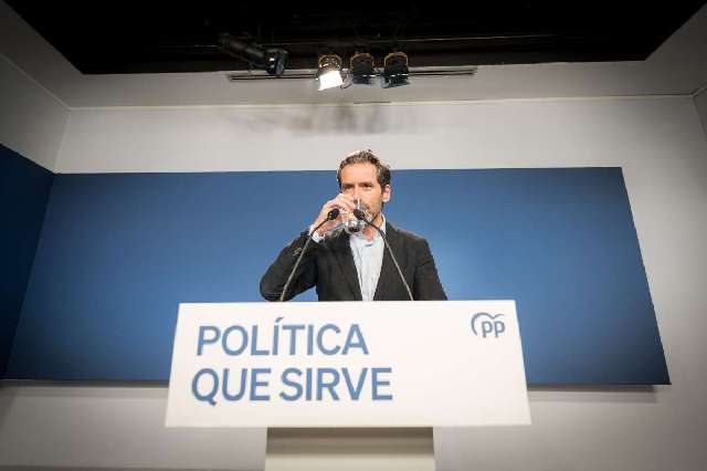 El PP asume una “agonía lenta” de Sánchez y le acusa de tener “miedo a la democracia”