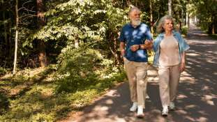 Ni bingo ni cartas: la actividad cerebral para mayores de 60 que mejora sus habilidades cognitivas