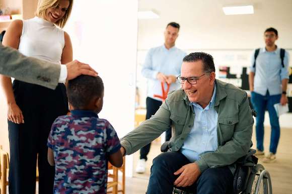 El gobierno canario dará rango de autoridad a los maestros de escuela