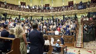 Tensión en el Congreso: gritos de dimisión contra Yolanda Díaz y acusaciones de 