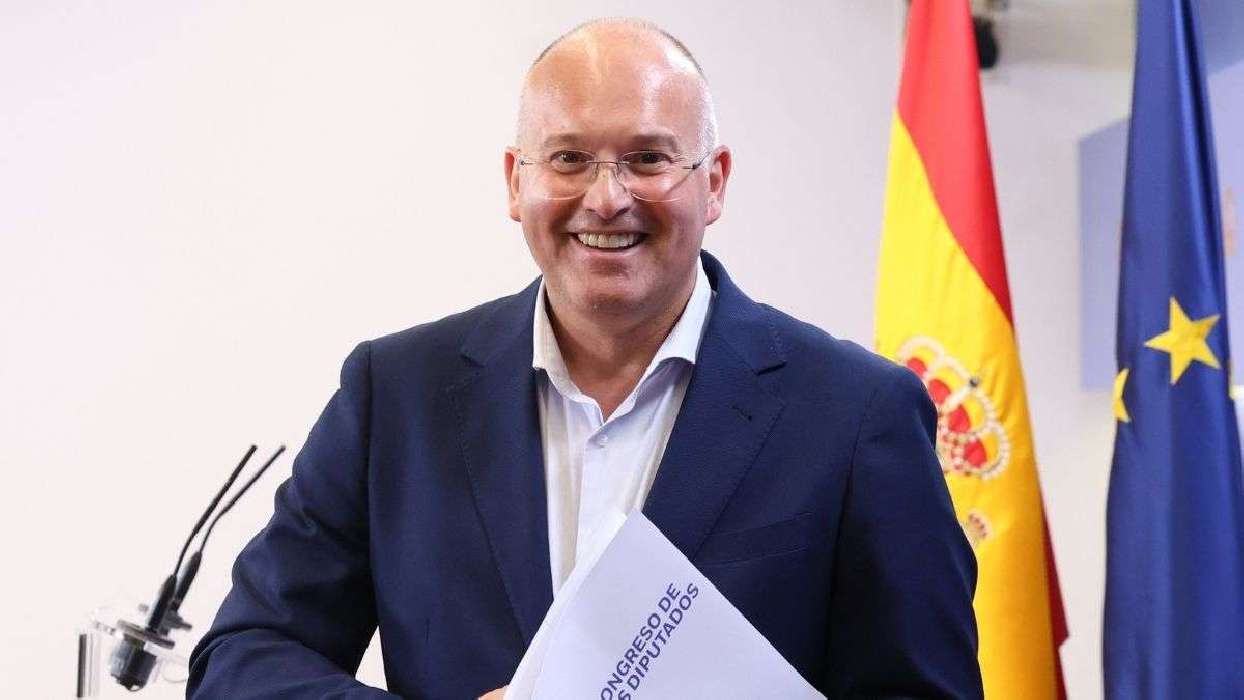 Mikaela lafuente nuda Visit us to start watching the