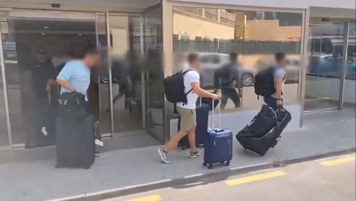 Policías expulsados de su hotel en Palma de Mallorca - Jupol