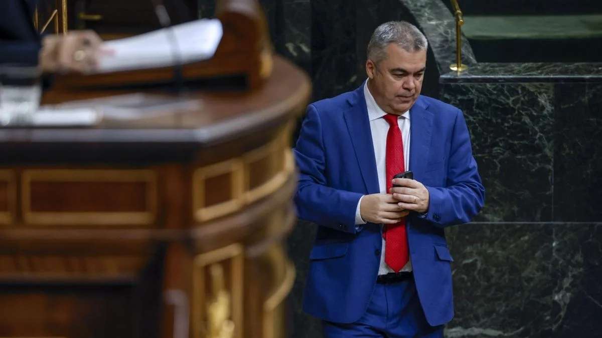 El PSOE prestó a Santos Cerdán 2.500 euros en efectivo una semana antes de las elecciones europeas de 2014