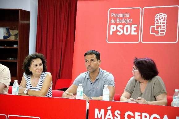 Los socialistas ya admiten la falsedad de los estudios de su secretario provincial: está pendiente 