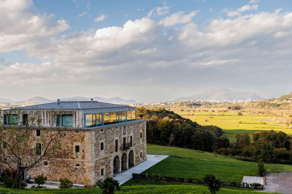 Pueblos en medio de la naturaleza (con hoteles de lujo) para hacer una escapada