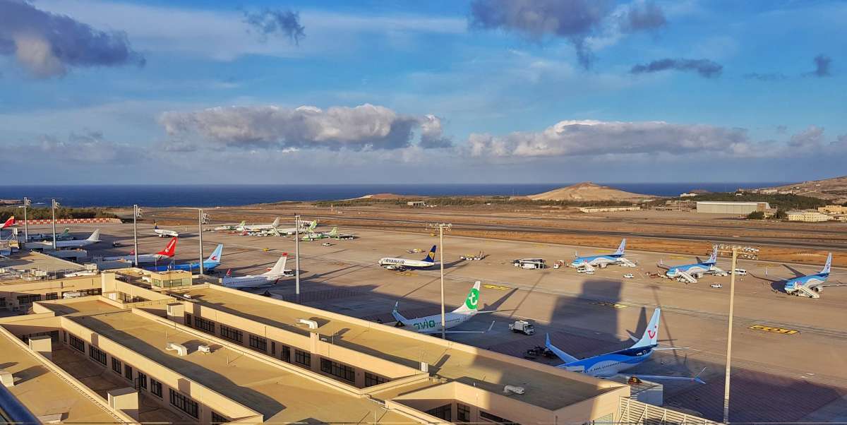 El doble castigo de Ryanair a Canarias: las islas también pierden 127.495 plazas peninsulares