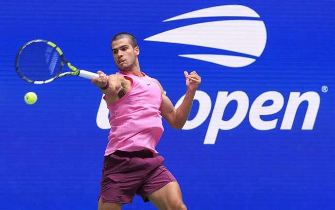 A qué hora juega Alcaraz contra Sinner: horario y dónde ver por TV la final del US Open