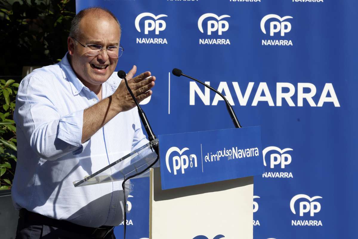 El PP llama a “cavar la fosa del Gobierno” y el sanchismo se hace el ofendido hablando de guerracivilismo