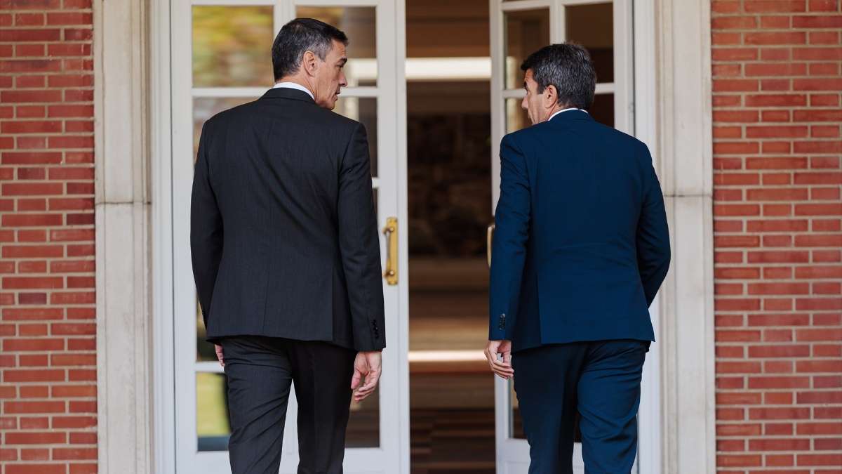 Sánchez desprecia las cinco peticiones de Mazón de agilizar conjuntamente las ayudas por la dana