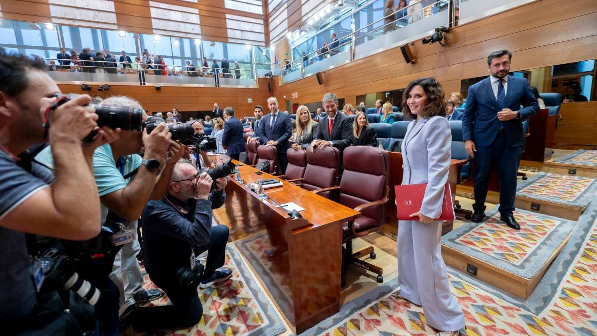 Finanzas, bufetes y medios de comunicación: los motores económicos de Madrid frente a Cataluña