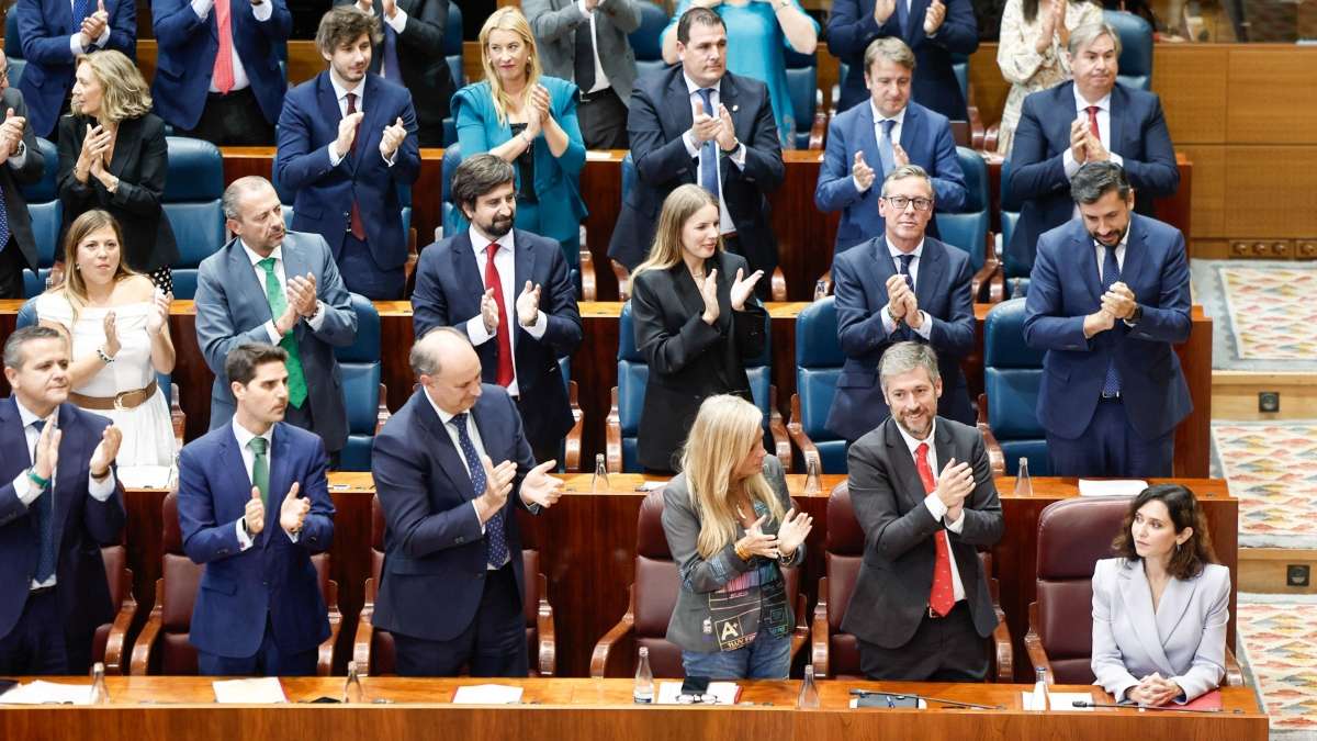 La Comunidad de Madrid exige de manera oficial el cese del fiscal general y el fin de los ataques a jueces