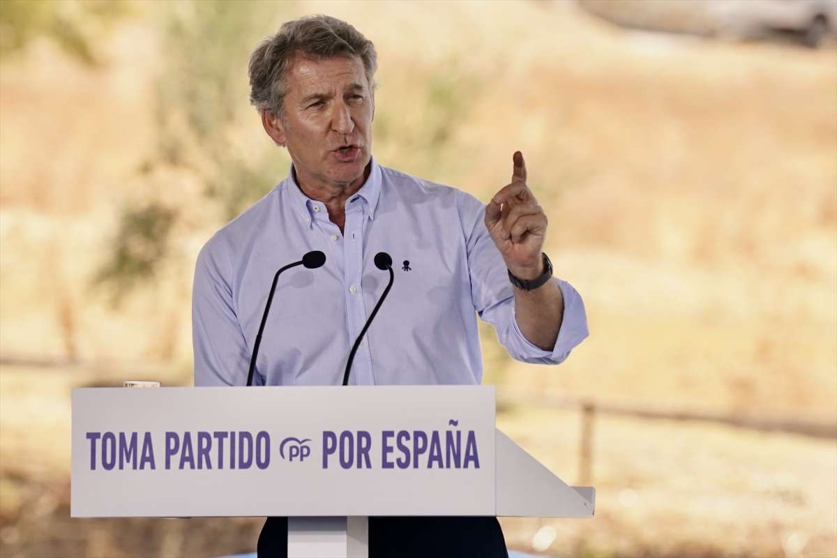 Feijóo afirma que el Gobierno “ha inducido a un ridículo internacional televisado”