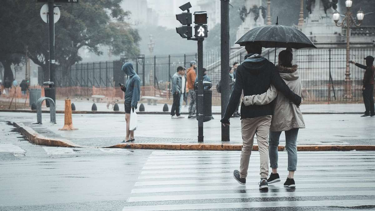 De la traición a la reconstrucción: cómo empezar la terapia de pareja en otoño