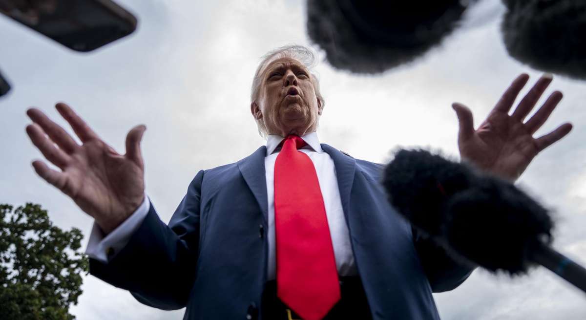 Segunda demanda de Trump contra 'The New York Times': le pide 15.000 millones por difamación