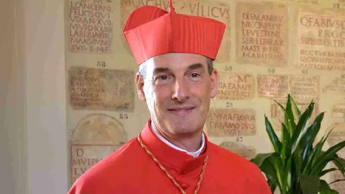 El cardenal español que seduce a media Francia: el fenómeno Paco 'François' Bustillo