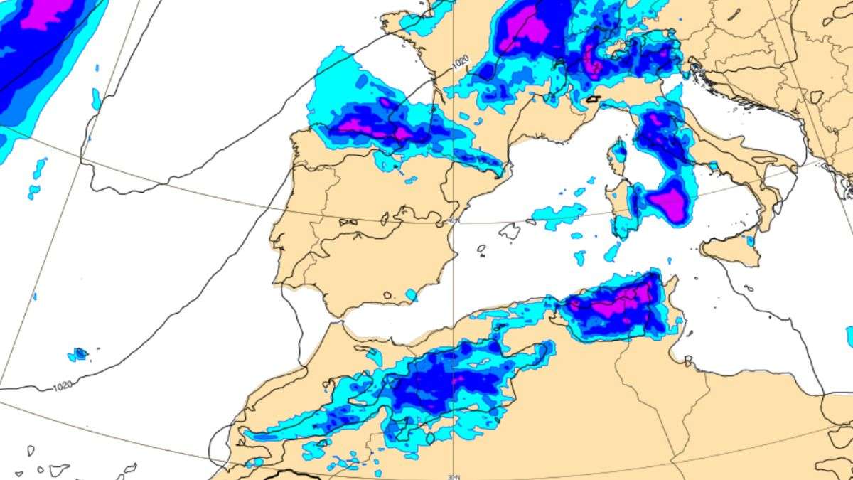 La AEMET alerta de la llegada de fuertes tormentas y el descenso brusco de las temperaturas