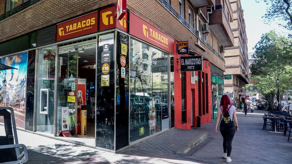 Sube el precio del tabaco en España: las marcas Chesterfield y Camel son las más afectadas