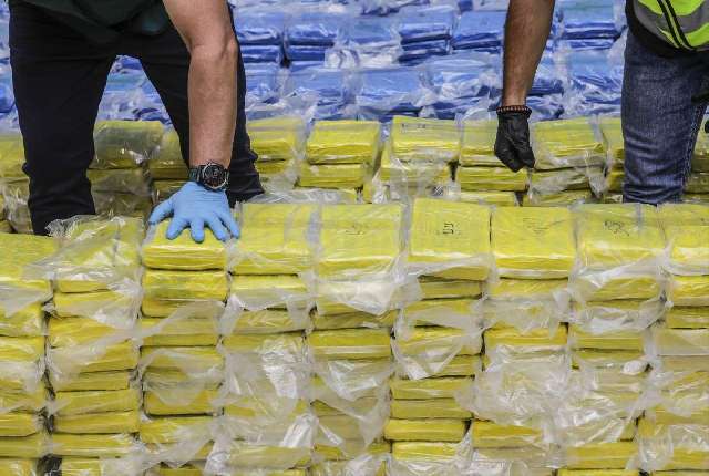 El cártel de los Balcanes empleó el Puerto de Valencia como autopista de la coca en Europa