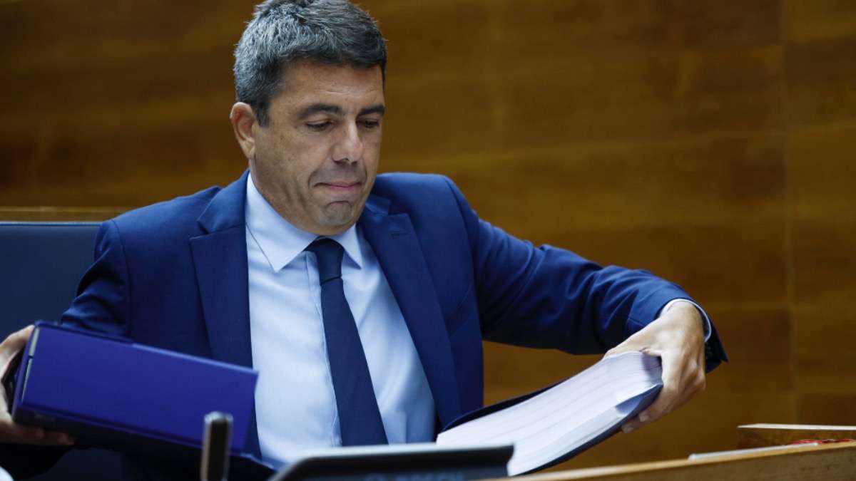 Mazón se presta a una maratón en Congreso, Senado y Cortes Valencianas para cerrar el capítulo de la dana