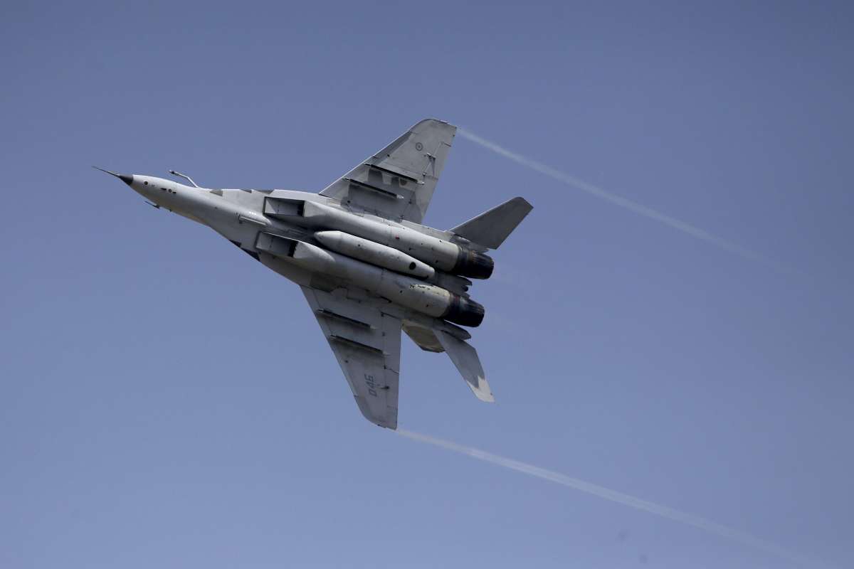 Así son los cazas MiG-31 y MiG-35 con los que Rusia invade el espacio aéreo de países de la OTAN