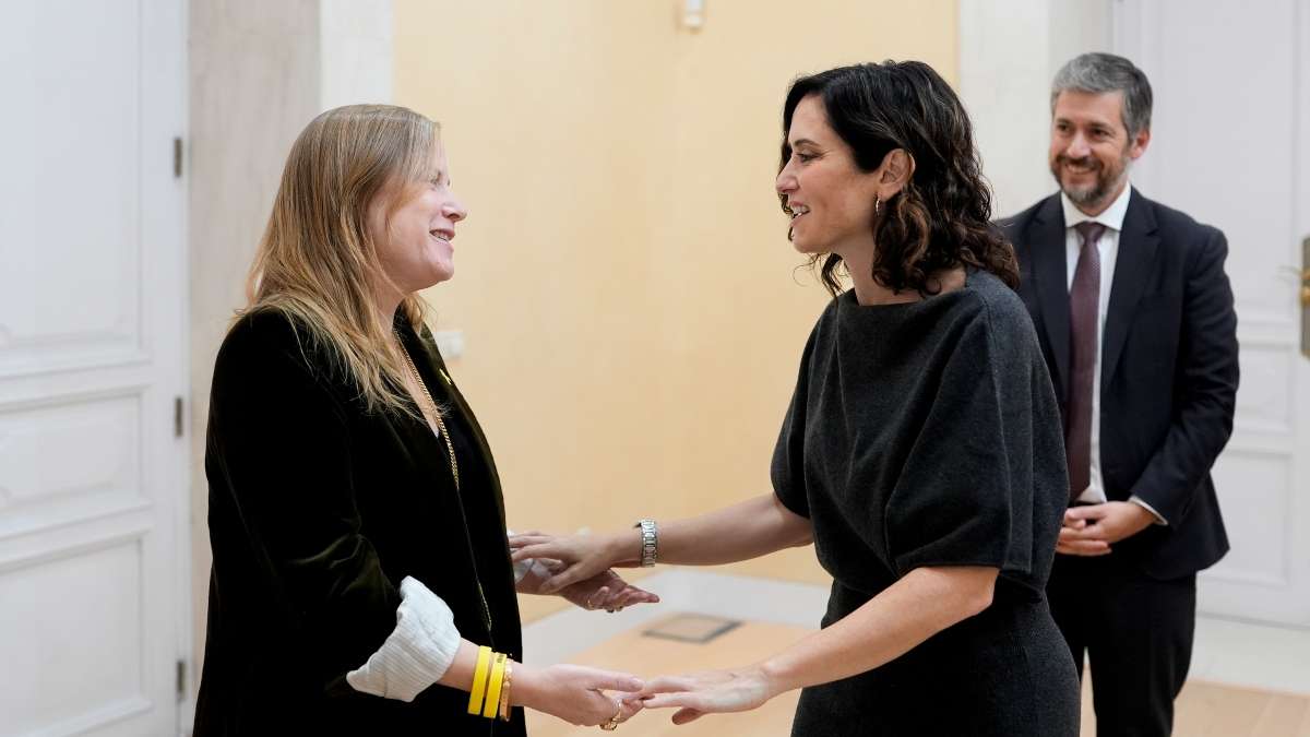 Ayuso ejerce de contrapeso diplomático de Sánchez con Israel para evitar "pagar caros" los aplausos de Hamás