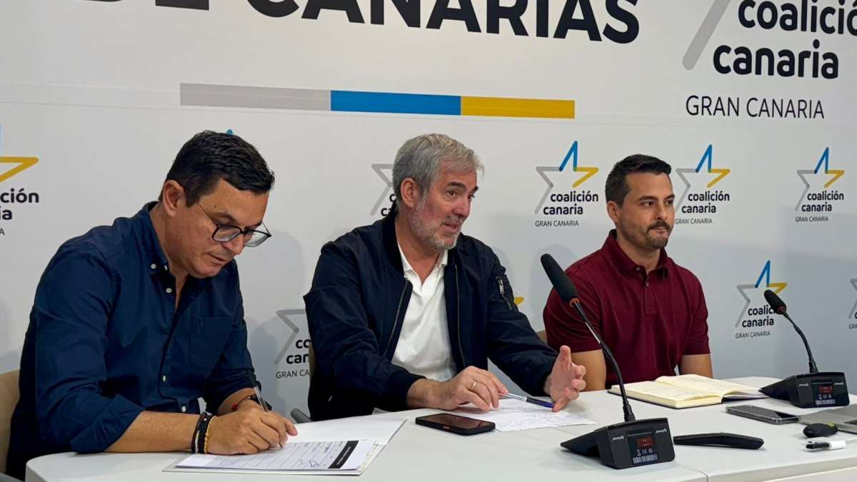 Canarias acusa al Estado de incumplir su Estatuto y reitera acceder a la gestión de Aena en las islas